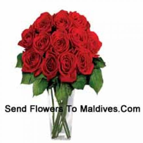 Pretty 15 Red Roses