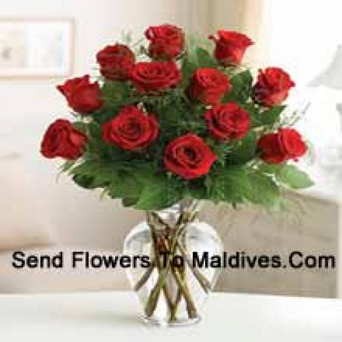 Lovely 12 Red Roses in Vase