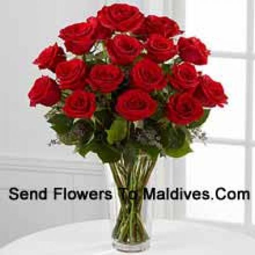 18 Charming Red Roses